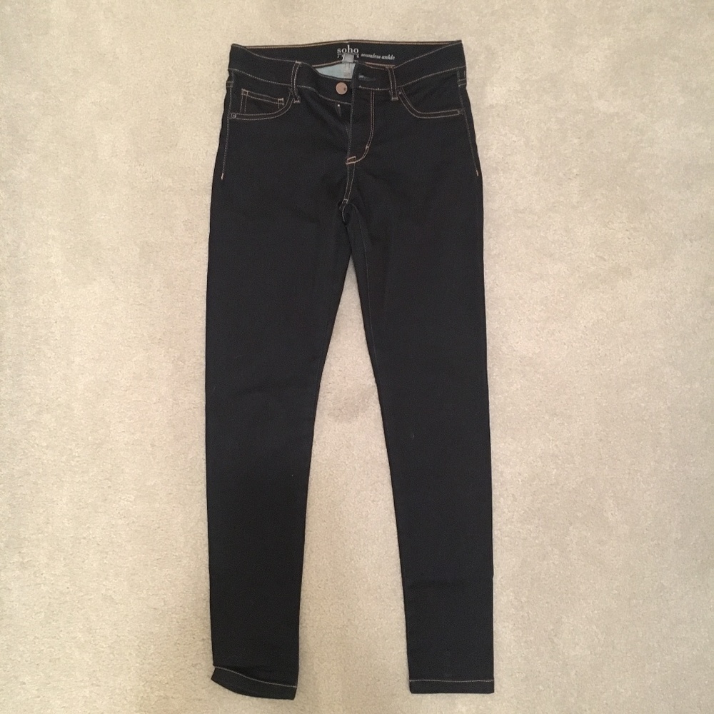 Ankle-length stretch skinny jeans